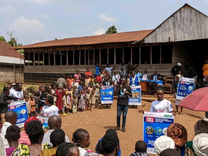Kabare : La communauté U-Reporter multiplie les sensibilisations contre Ebola